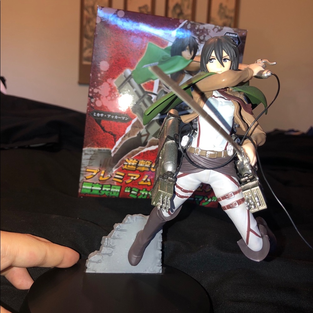 Attack on Titan Mikasa Ackerman Figurine